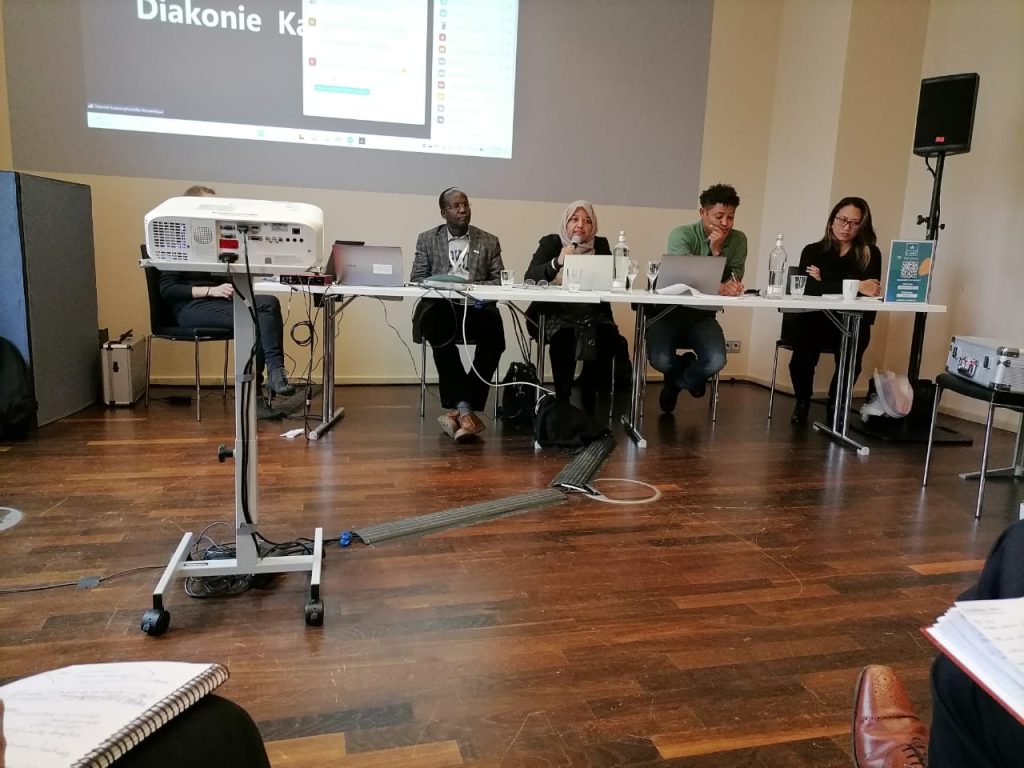 panel on localization at Global Dialogue Platform 2022